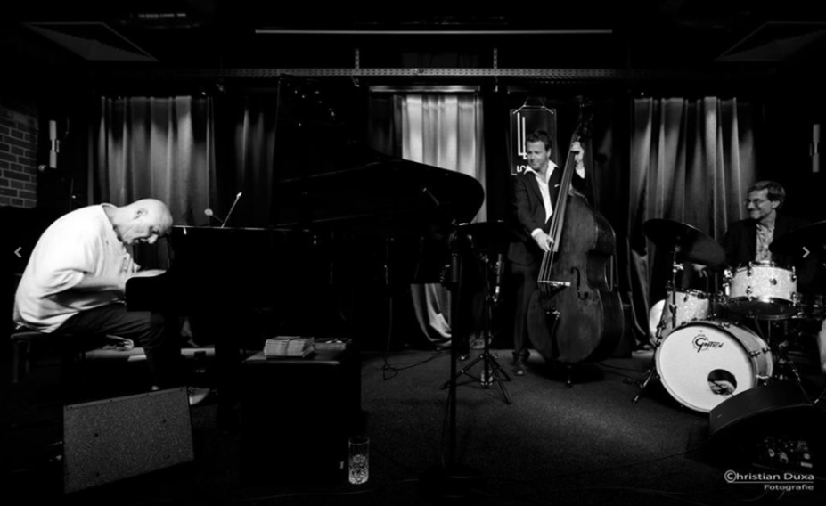 Arik Strauss Trio