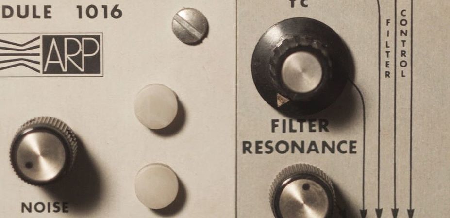 Éliane Radigue: The Electronic Works 11